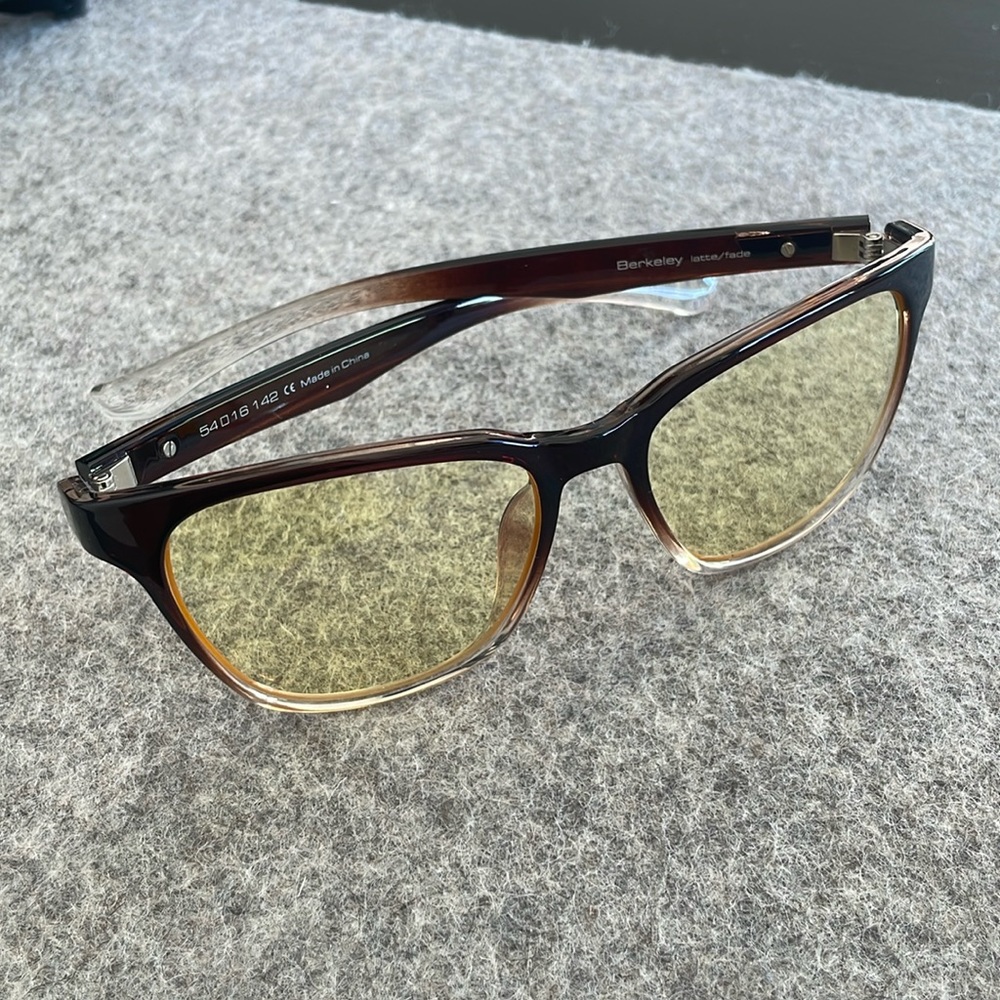 Gunnar Berkeley Glasses, Blue Light & UV Light Blocking, Amber tint color